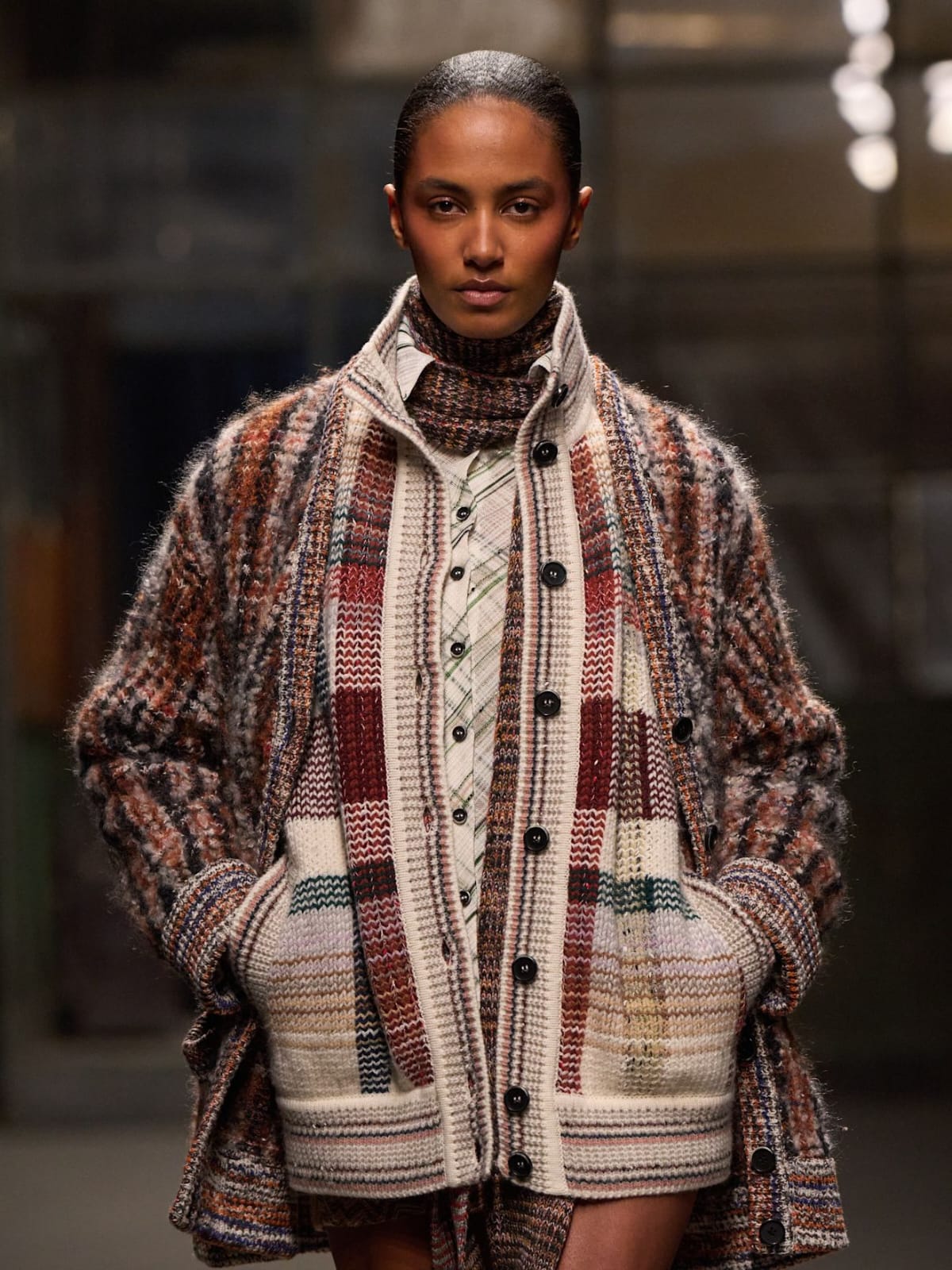 CARDIGAN LADY
