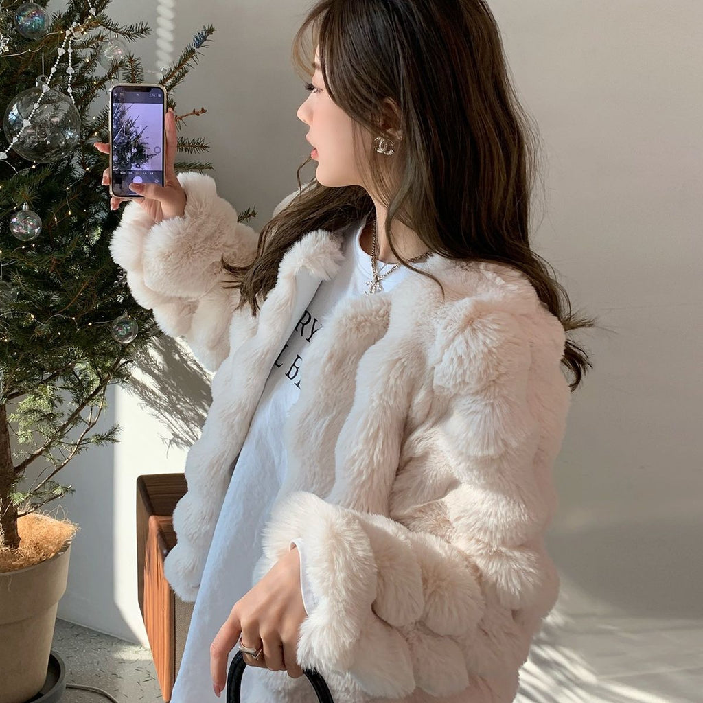 Environmental Protection Rabbit Fur Short Coat Women's Thickened Warm