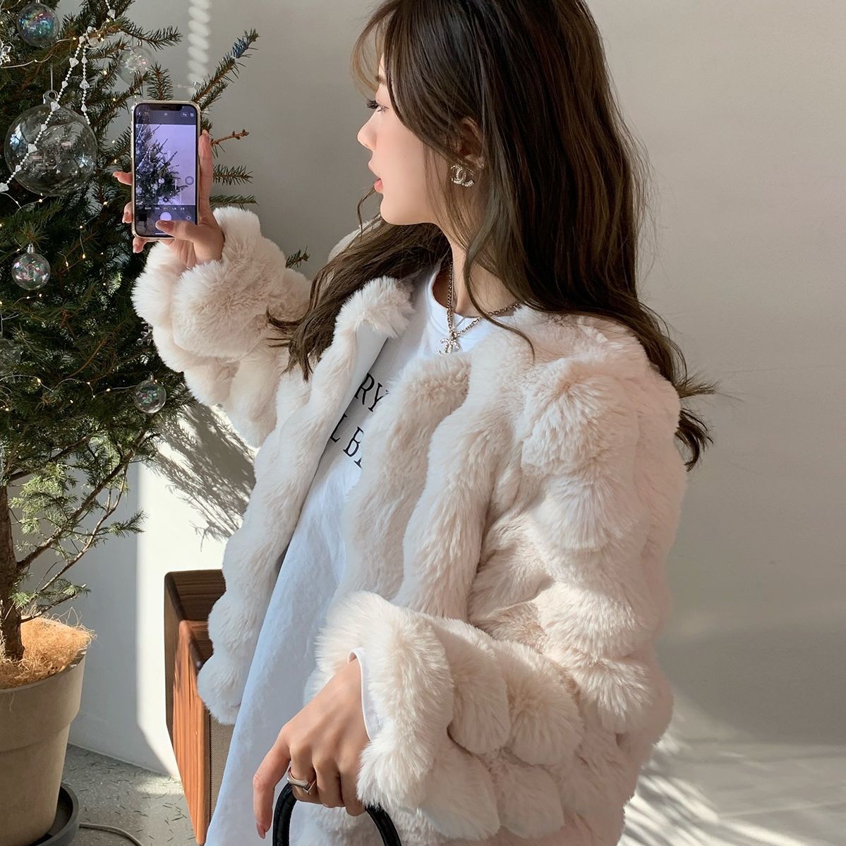 Environmental Protection Rabbit Fur Short Coat Women's Thickened Warm