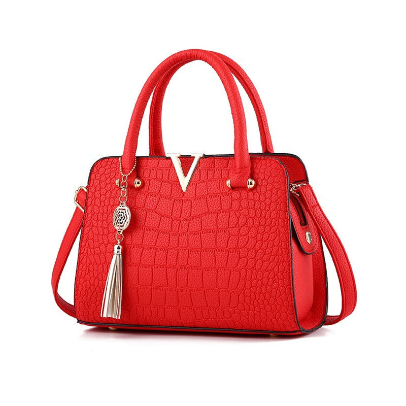 Casual wild handbag