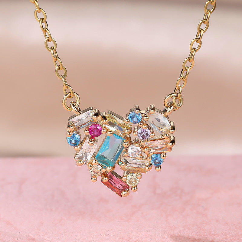 Collana con pietre