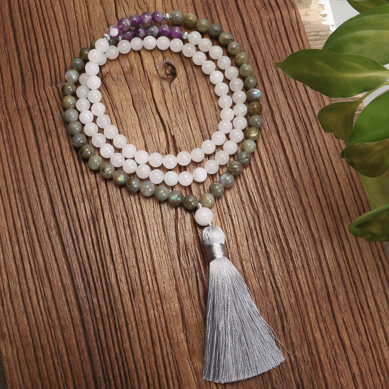 Bohemian necklace with 108 glittery beads and an amethyst lantern