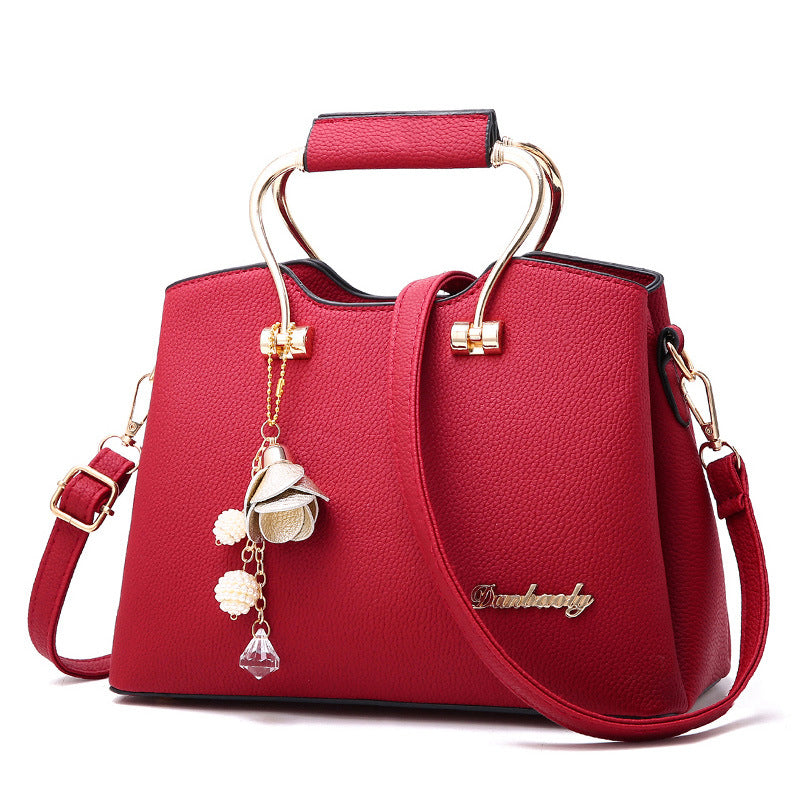 Nuova borsa da donna alla moda e di grande capacità