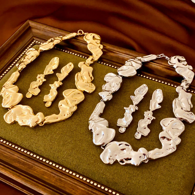 Collana con orecchini