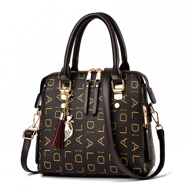 Borsa a tracolla con lettere alla moda