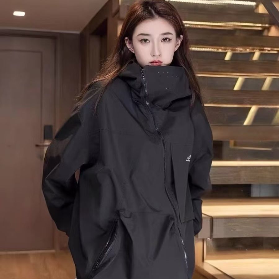 Trench donna