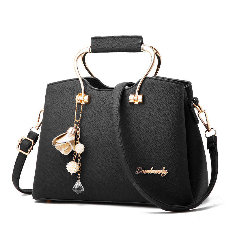 Nuova borsa da donna alla moda e di grande capacità