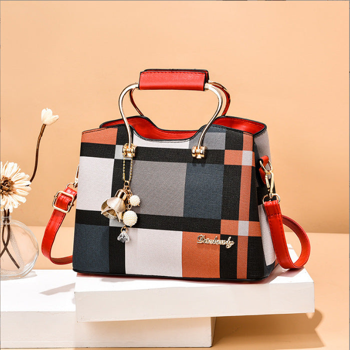 Nuova borsa da donna alla moda e di grande capacità