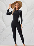 Costume da bagno a maniche lunghe che valorizza le curve e offre una copertura mod